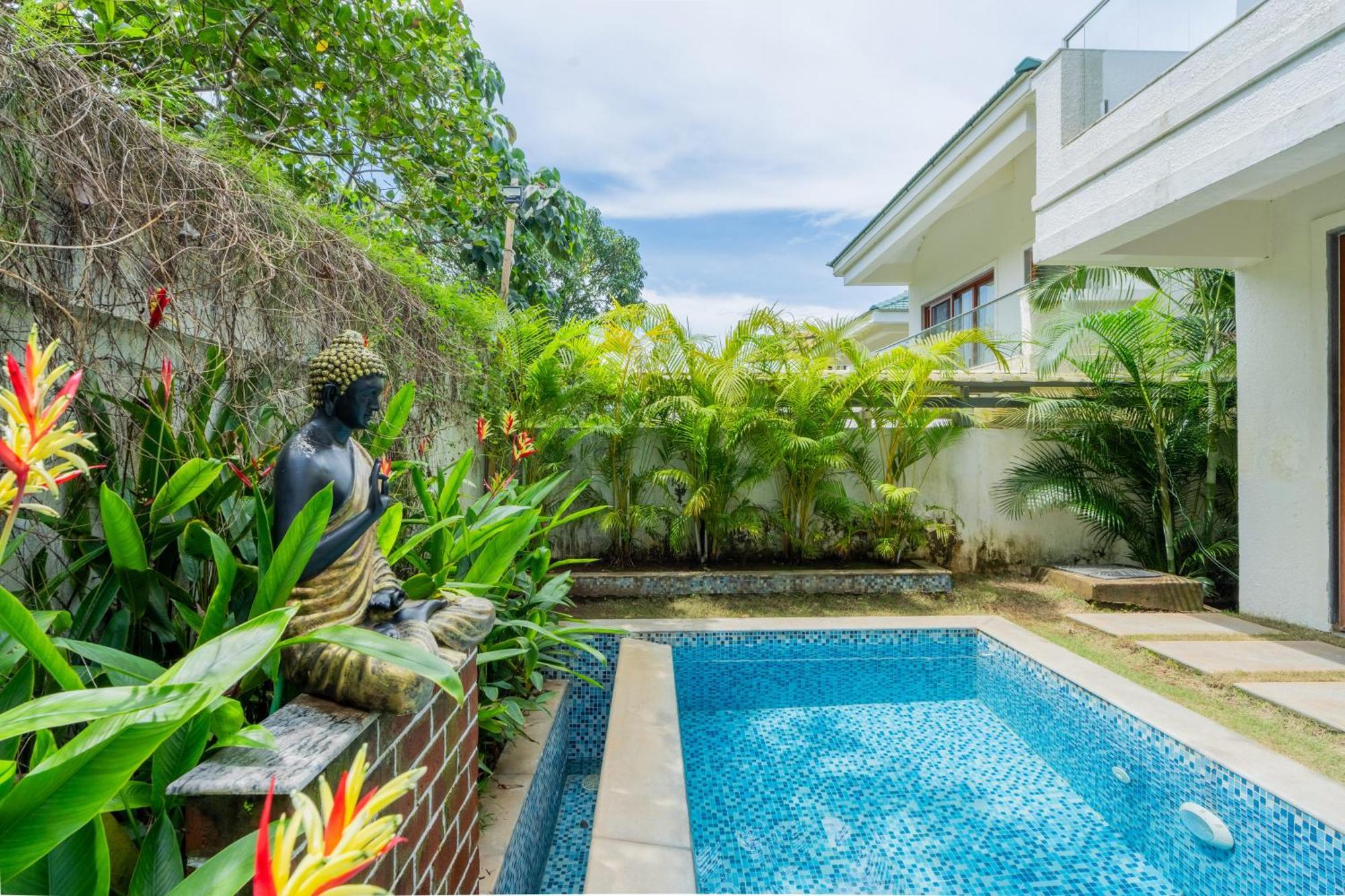 Elivaas 3 Bhk Pvt Pool & Bar - Villa Valerie Oxel Exterior photo