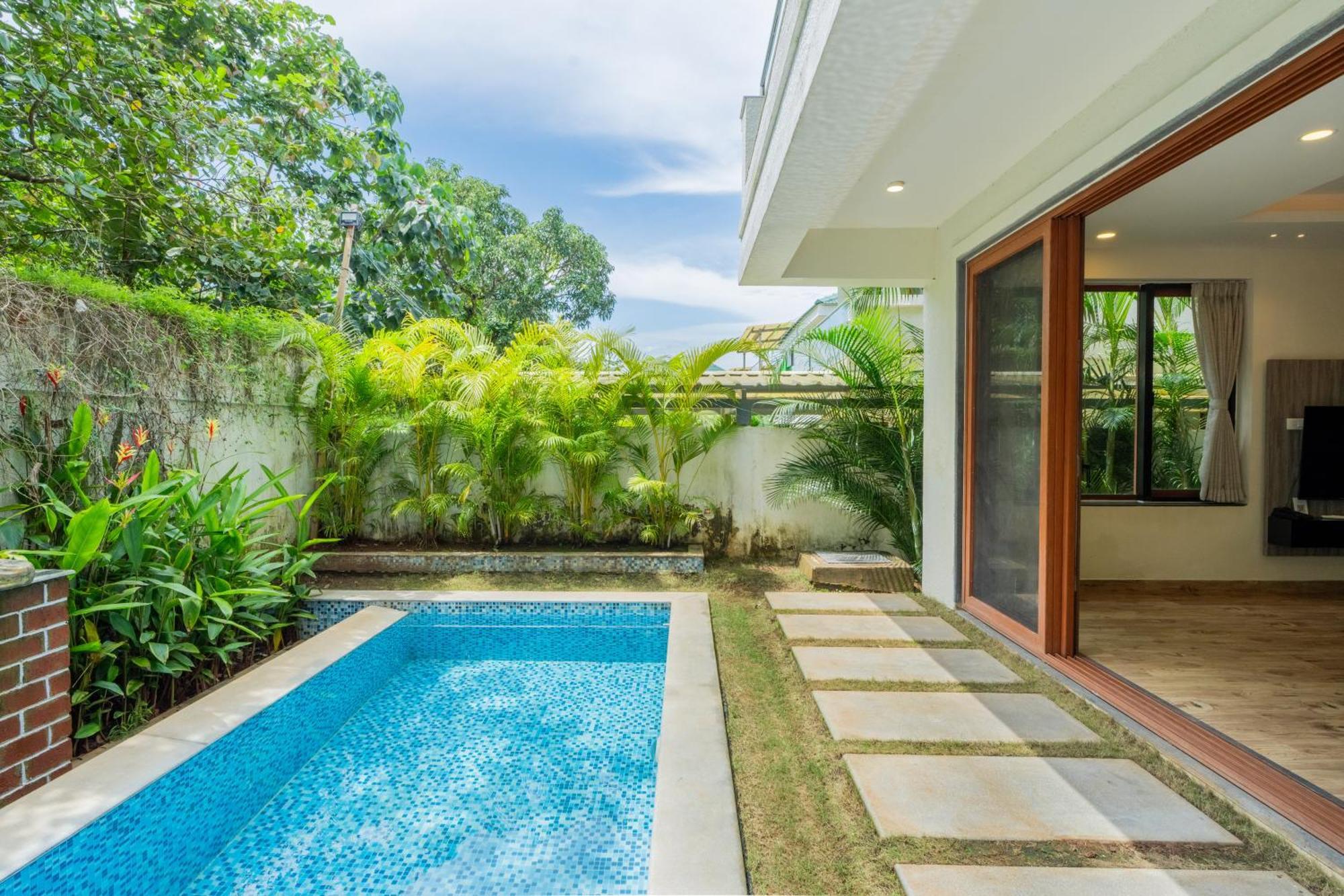 Elivaas 3 Bhk Pvt Pool & Bar - Villa Valerie Oxel Exterior photo