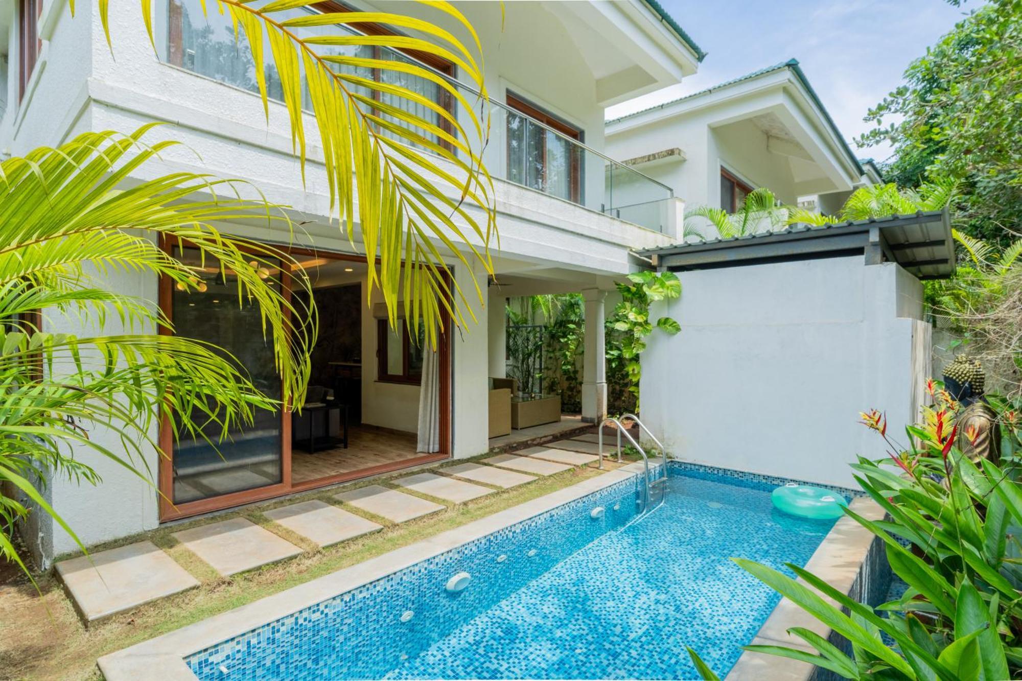 Elivaas 3 Bhk Pvt Pool & Bar - Villa Valerie Oxel Exterior photo
