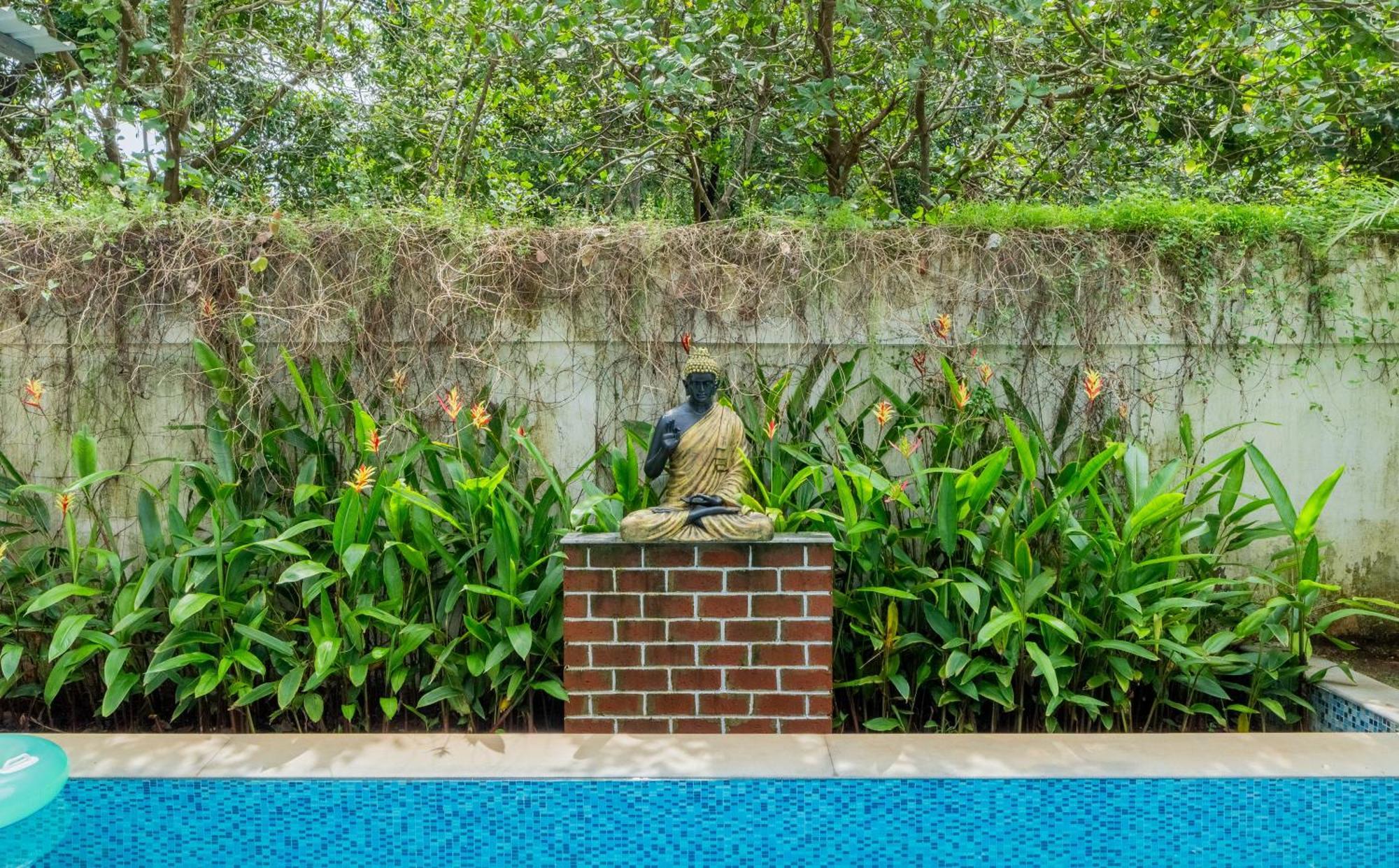 Elivaas 3 Bhk Pvt Pool & Bar - Villa Valerie Oxel Exterior photo